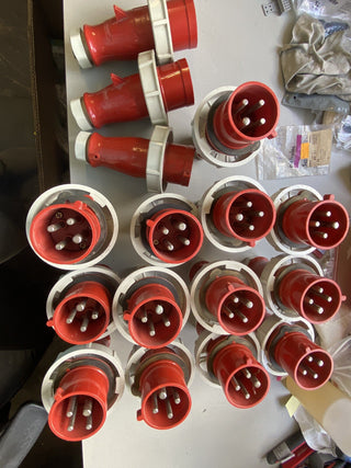 16x Mennekes CEE Stecker 16A 400V 5-polig rot IP44 Industriestecker gebraucht0
