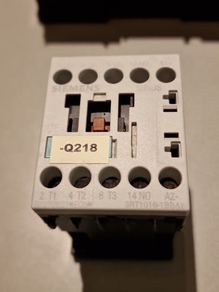 Siemens 3RT1016-1BB41 Hilfsschütz,AC-3 9A, 4 kW/400V, 1S, DC 24V Baugr. S000