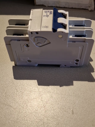 ABL 2D4UL Leitungsschutzschalter 4A 480Y/277VAC neu1