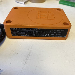 ifm ID0016 Induktiver Sensor – 50mm Schaltabstand – AC/DC 20-250V – Geprüft1