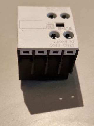 2x Eaton DILA-XHI11 Hilfsschalterblock 1 Schließer, 1 Öffner 4 A steckbar2