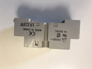 3x OMRON PF113A-E / P2RF Relais Sockel Zubehör Befestigungsschrauben 2-M4x30 NEU1