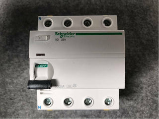 Schneider Electric Acti9 iID FI-Schutzschalter – A9Z26425 (NEU & OVP)1