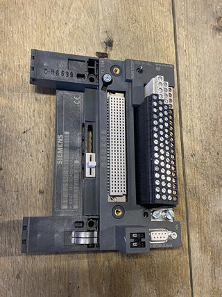Siemens 6ES7193-0CA20-0XA0 Terminal Block 6ES7 193-0CA20-0XA0 E03 NEU4