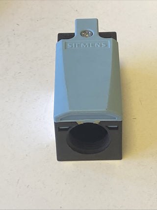 Siemens Dig.Industr. Positionsschalter 3SE5232-0HC05 Einzelpositionsschalter5