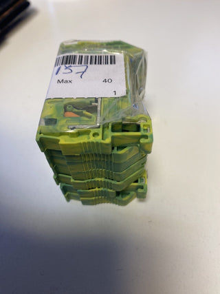 7X Phoenix Contact PT 4-PE 3211766 Dreistock-Schutzleiterklemme2