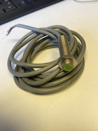Honeywell UK0027 Näherungsschalter 922AA2XM-A9P-L Induktiv Sensor PNP5