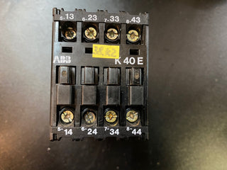ABB K40E Schütz ABB K40E Spulenspannung 220V0