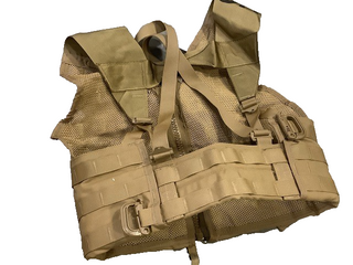 USMC MOLLE II Fighting Load Carrier (FLC) Vest / Weste – Coyote Brown – NEU