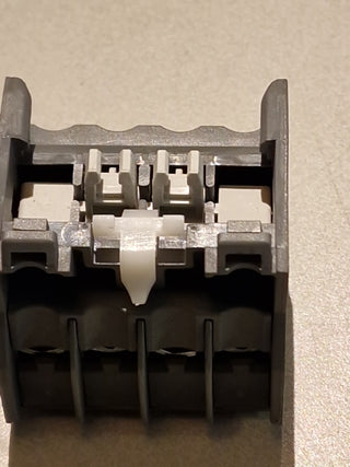 ABB CA5-22M Hilfskontaktblock 1SBN010040R1122 Hilfsschalterblock 2S/2Ö Gebraucht5