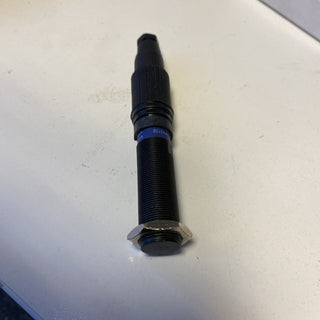 Telemecanique XS4P18PA370B Induktiver Näherungssensor – M18 PNP NO0