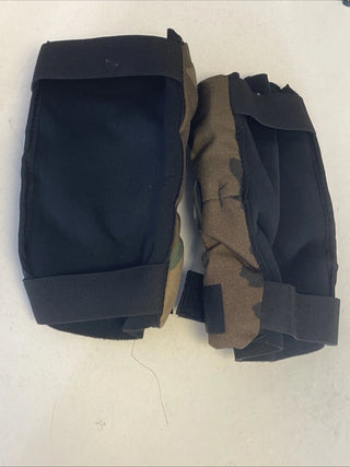 BPE-USA Militär Ellbogenschützer Woodland Camo – TOP Zustand]