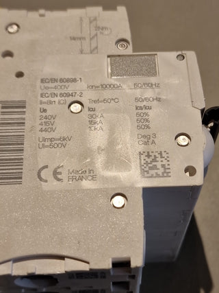 Schneider Electric Acti9 iC60H Leitungsschutzschalter C16A 4-polig (A9F89416)5