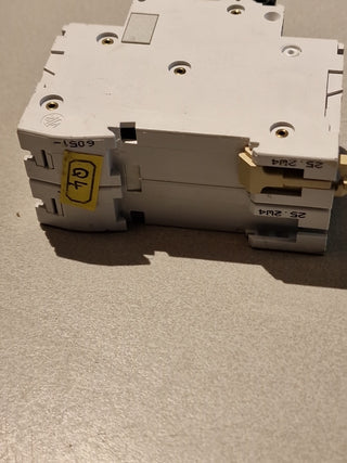 Merlin Gerin C60N C25 Leitungsschutzschalter 2-polig (24346) LS-Schalter4