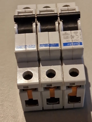 DOEPKE DLS 5 C40 DREIPOLIGER MCB-LEISTUNGSSCHALTER 40 Ampere C TYP 10 kA - #32