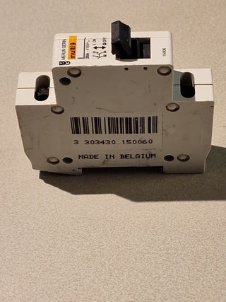 Merlin Gerin Multi 9 C60N Leitungsschutzschalter MCB 20A3