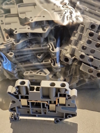 50 x Phoenix Contact UT 4-TWIN/ 1P-F 3060322 -#55