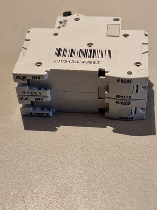 60H-C10 24986 MERLIN GERIN, Leitungsschutzschalter - C60H, 60H-#34