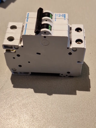 GERENAL ELECTRIC vynckier C10 400V#31