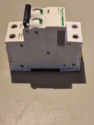 Schneider Electric iC60N C 4A 2P Leitungsschutzschalter -used-#31