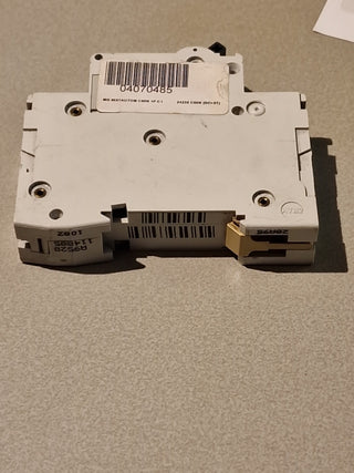 Merlin Gerin Multi 9 C60H C1 – Sicherungsautomat 1A – 230/400V – Gebraucht2