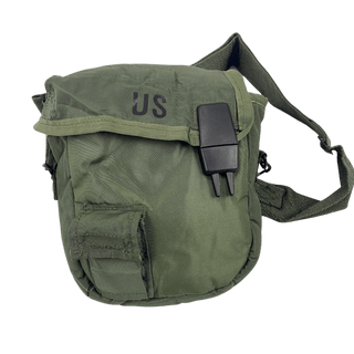Militärische Ausgabe 2 QT Olive Canteen Cover.jpg